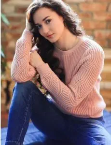 Elite escort service in Bansdroni for home and hotel visits